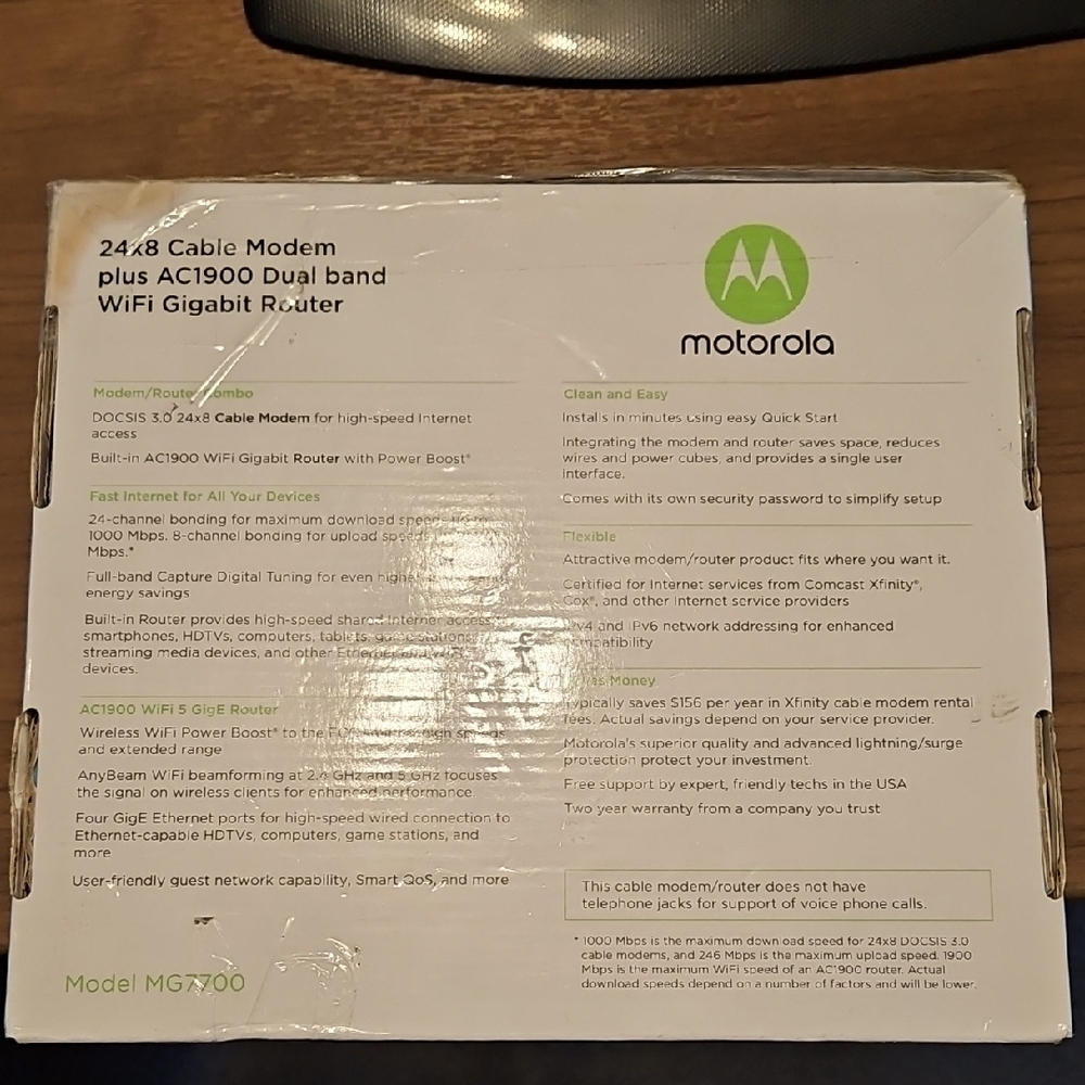 Motorola AC1900 Cable Modem Router - Gray and Green - Picture 3 of 11